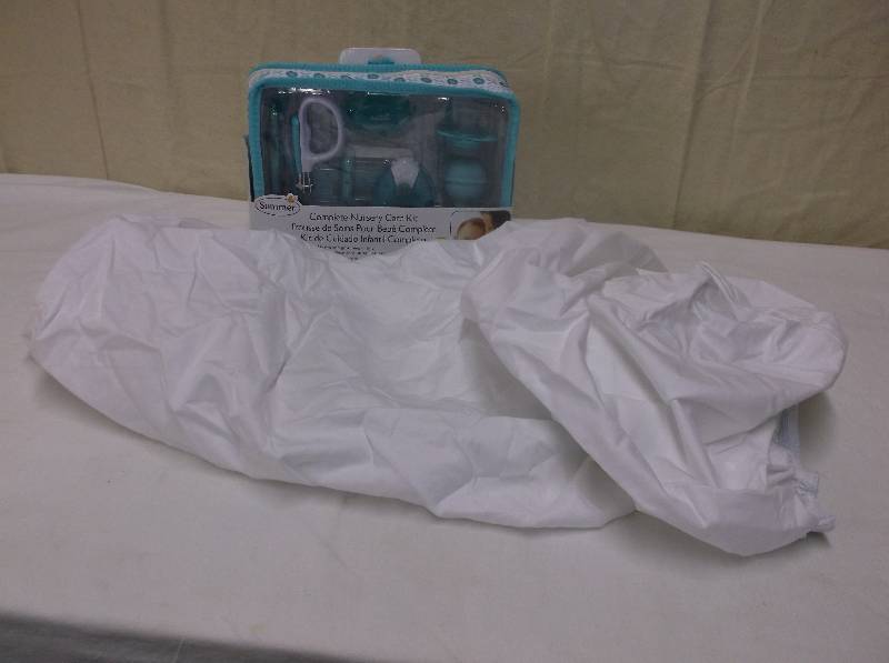 Pack & Play Sheet & Complete Nursery Kit, Retail $24.93