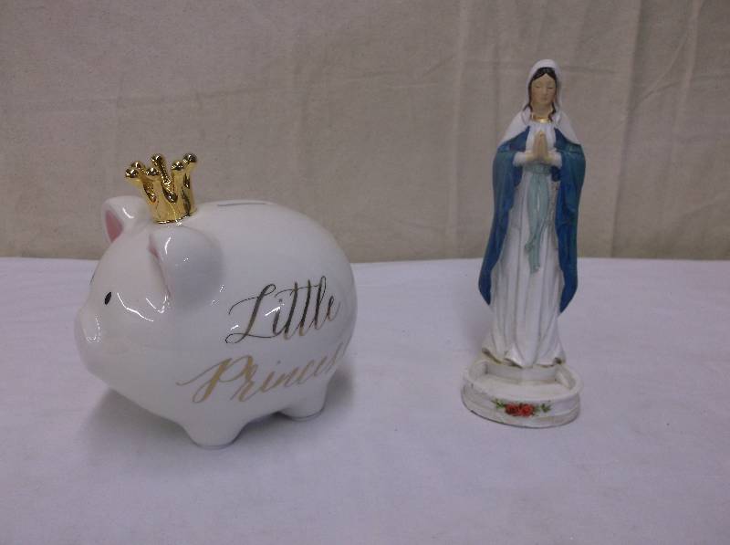 Little Princess Glass Pig & Holy Mary, Retail $37.09