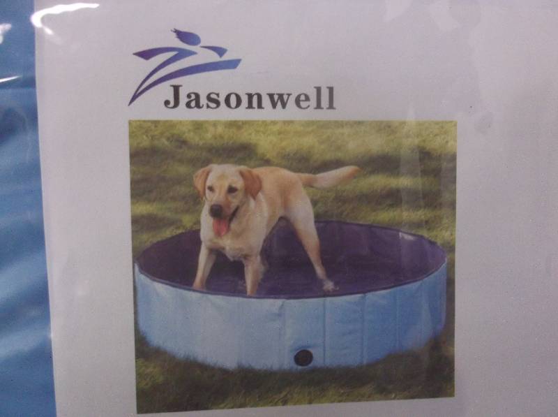 Foldable Dog Bath, Retail $47.50