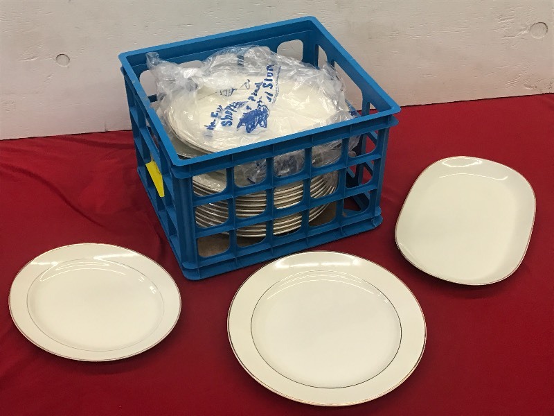 (1) Crate Of Gold-Rim Ivory Small ...