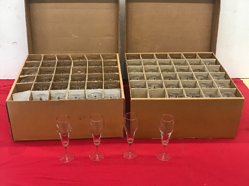 (2) Cases Of 9oz Tulip Champagne Gl...