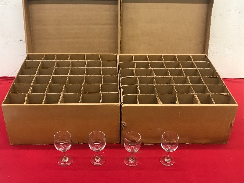 (2) Cases Of 8.5oz Wine Glasses--Qu...