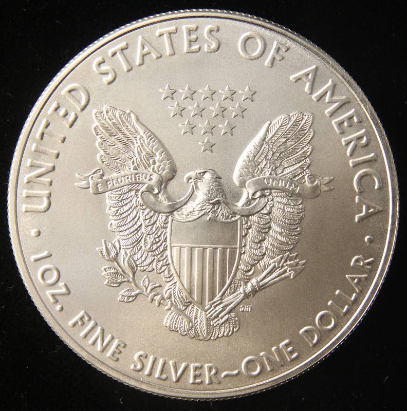 2017 AMERICAN SILVER EAGLE 1 TROY OZ. .999 FINE SILVER DOLLAR