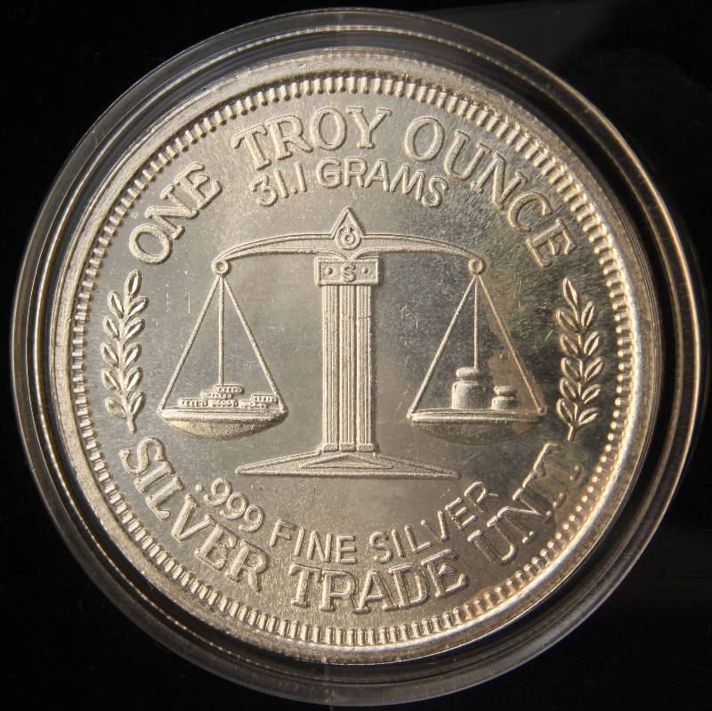 1 TROY OZ. .999 FINE SILVER 1984 MORGAN DOLLAR DESIGN IN AIRTITE