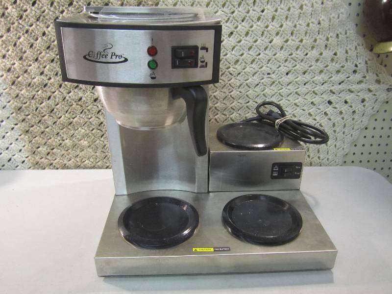 lot 2 image: Coffee Pro Coffee Maker with 3 Warm...