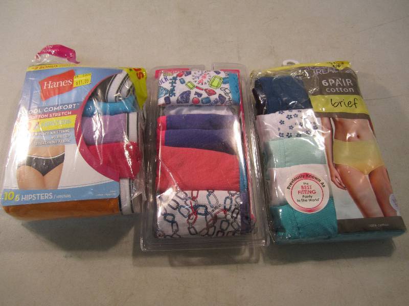 lot 12 image: Lot of Misc Size M6 Panties Looks ...