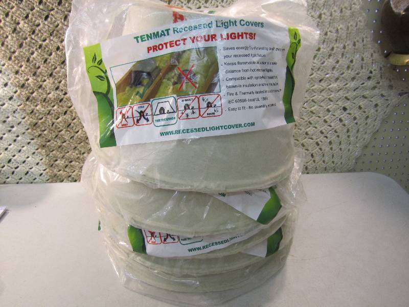 lot 28 image: Lot of 5 Tenmat FF130E Recessed Lig...
