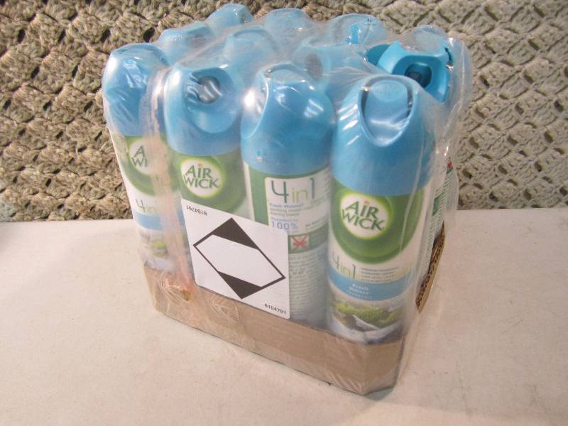 lot 33 image: Pack of 12 Air Wick 4 in 1 Fresh Wa...
