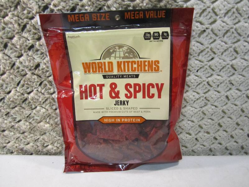 lot 56 image: Mega Size Bag World Kitchens Qualit...