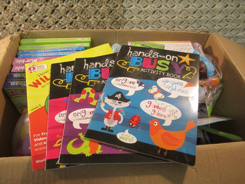 lot 124 image: Large Lot of Easter Supplies See Ph...