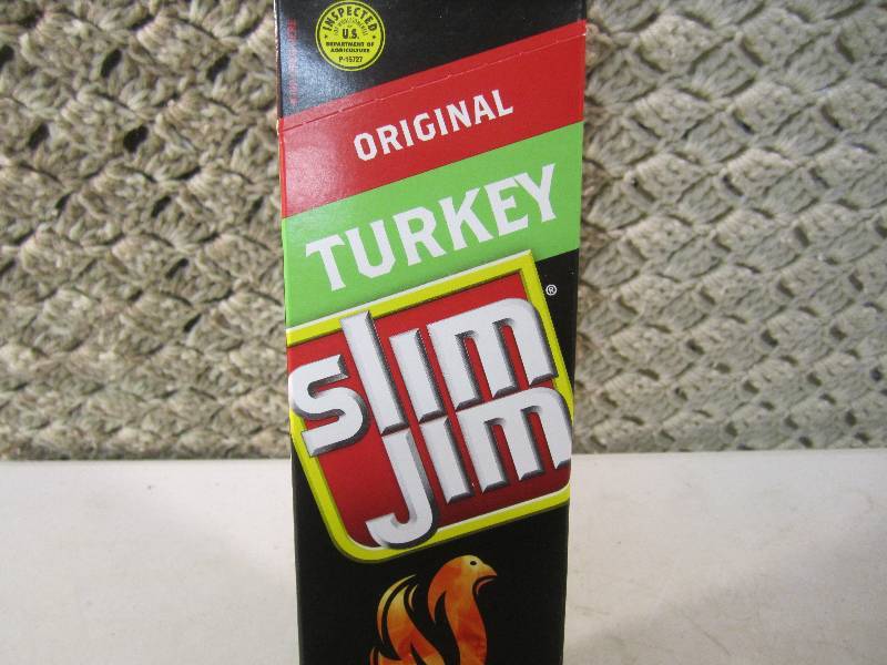 lot 141 image: Box of 24 Slim Jim Snack Sticks Ori...