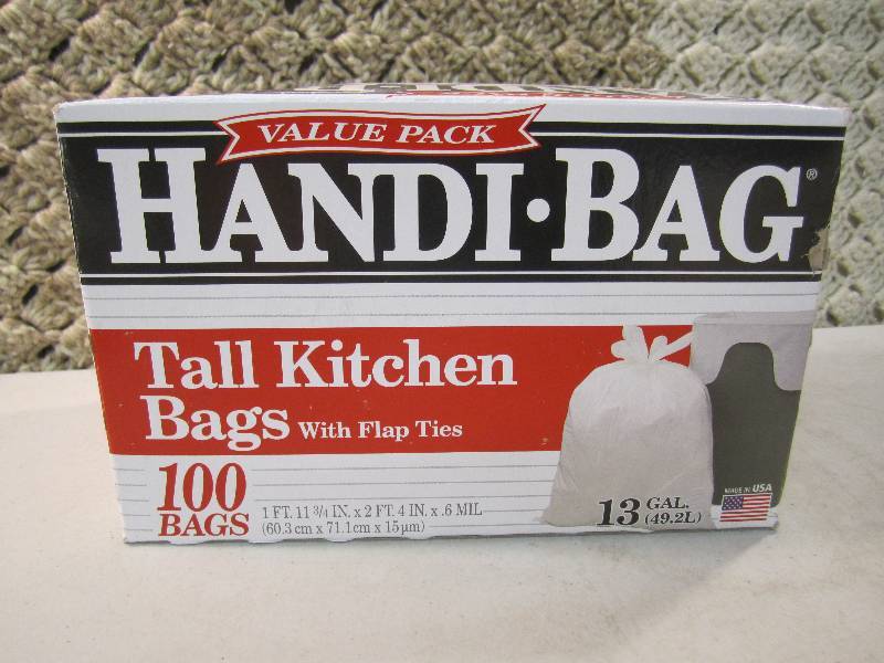lot 183 image: Box of 100 Tall Kitchen Bags 13 Gal...
