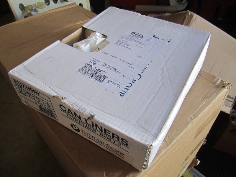 lot 195 image: Case of 2000 Can Liners 17 x 18 O...