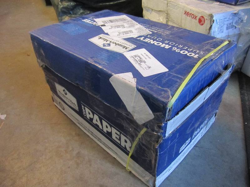 lot 224 image: Case of 5000 Sheets 8.5 x 11 Whit...