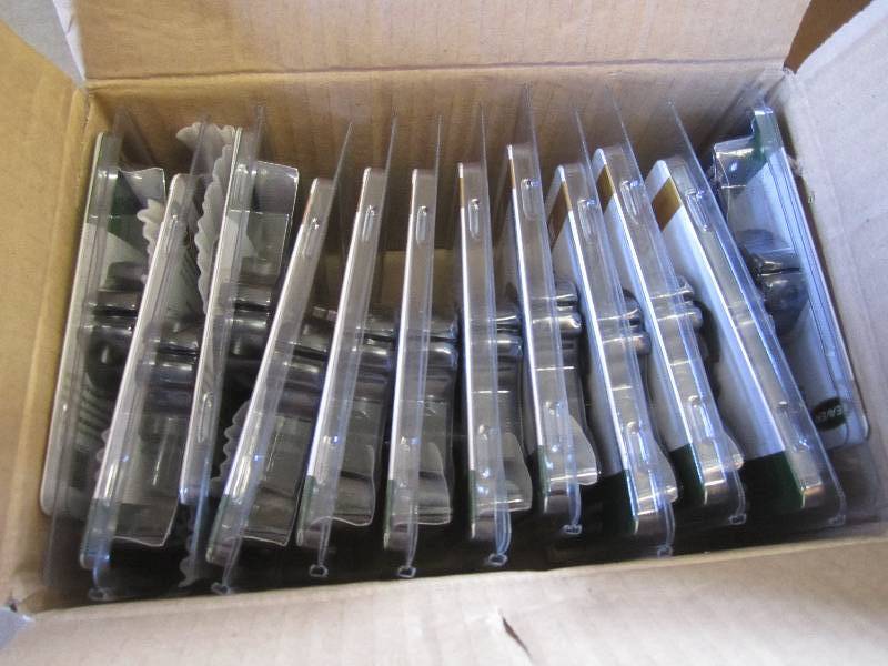 lot 318 image: Box of 12 Weaver 49202 Grand Slam S...