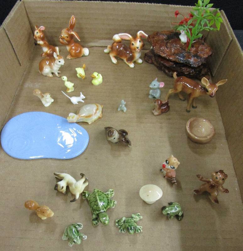 lot 2 image: Mini Animals
