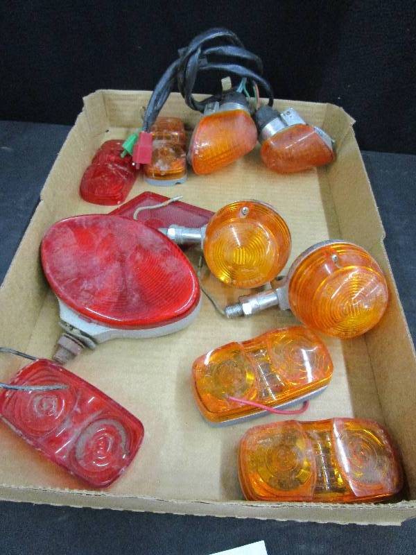 lot 21 image: Various Lights