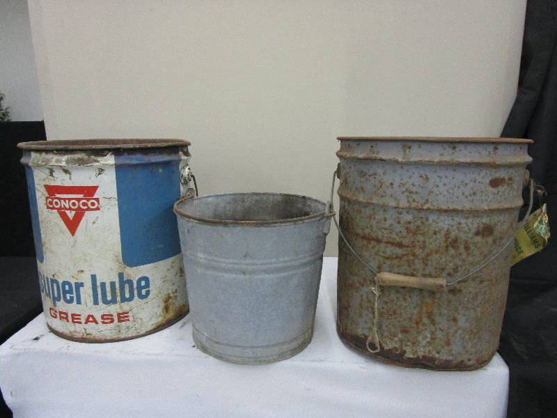 lot 26 image: Old Pails