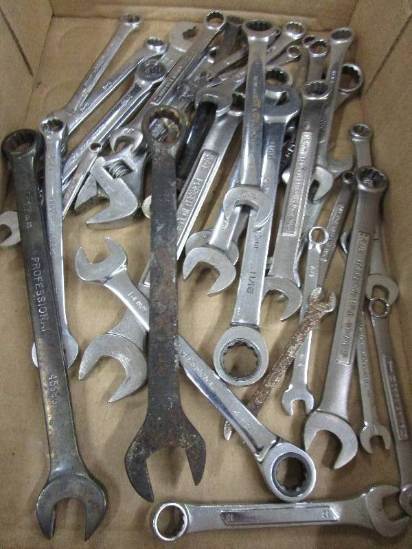 lot 65 image: Wrenches