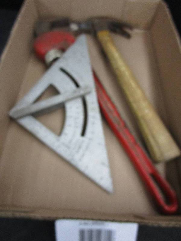 lot 70 image: Tools and Saws
