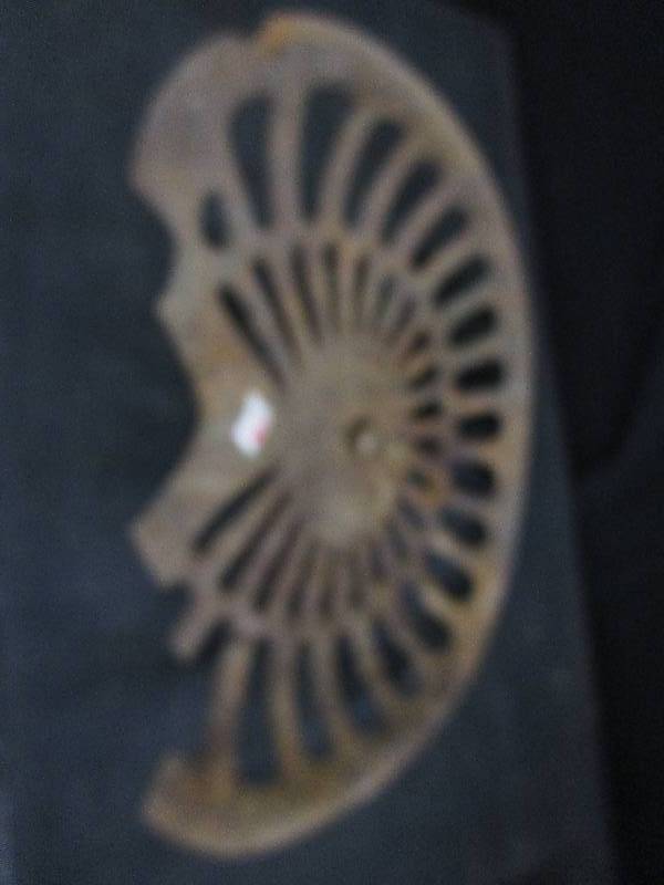 lot 79 image: Tractor Seat Damaged