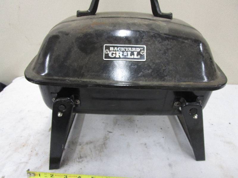 lot 148 image: Small Charcoal Grill