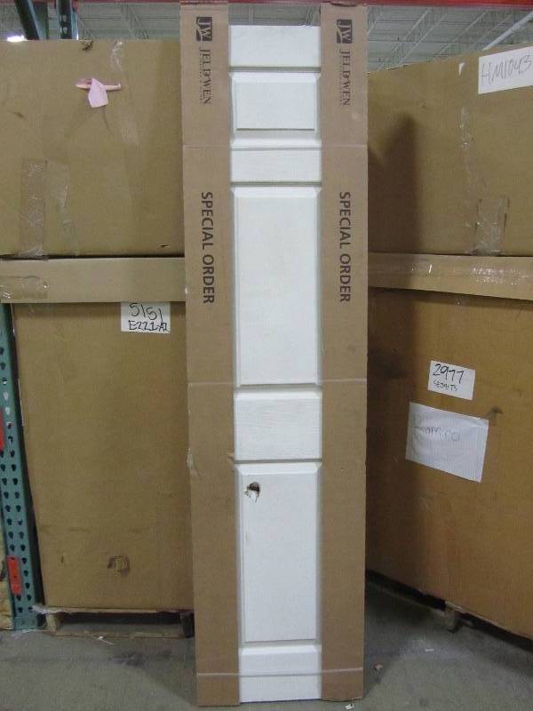 lot 15 image: JELD-WEN 20 in X 78 in primed door
