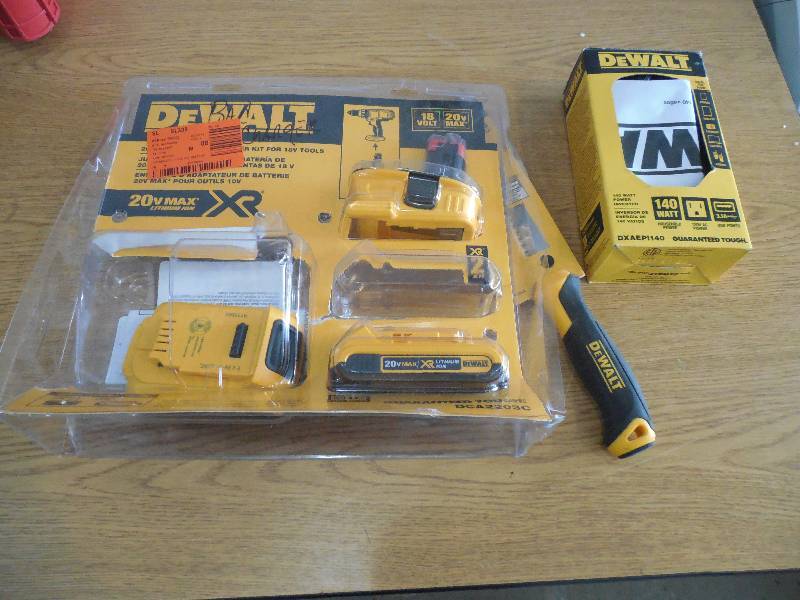 lot 21 image: DEWALT TOOL LOT -