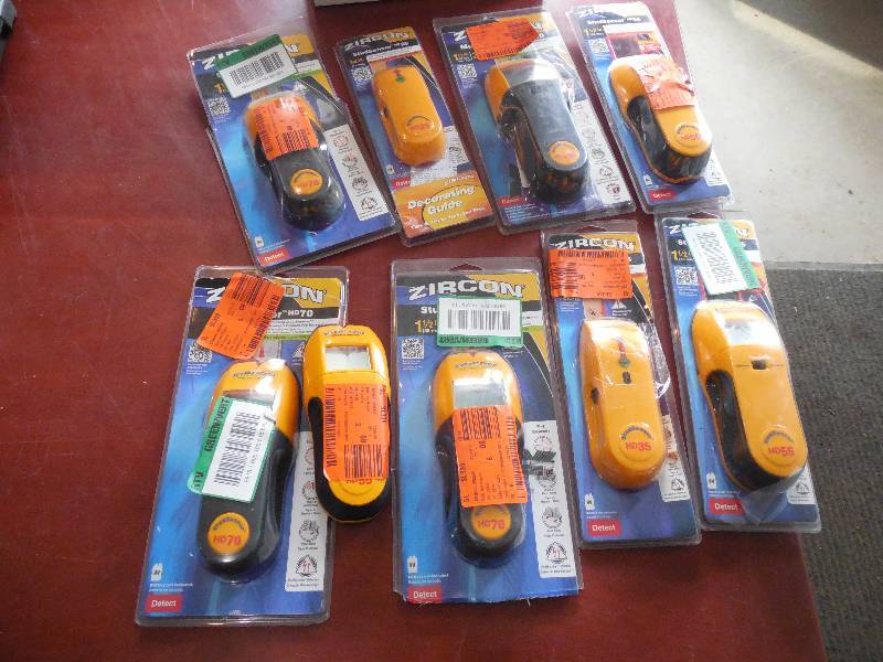 lot 69 image: (9) ZIRCON STUD FINDER LOT