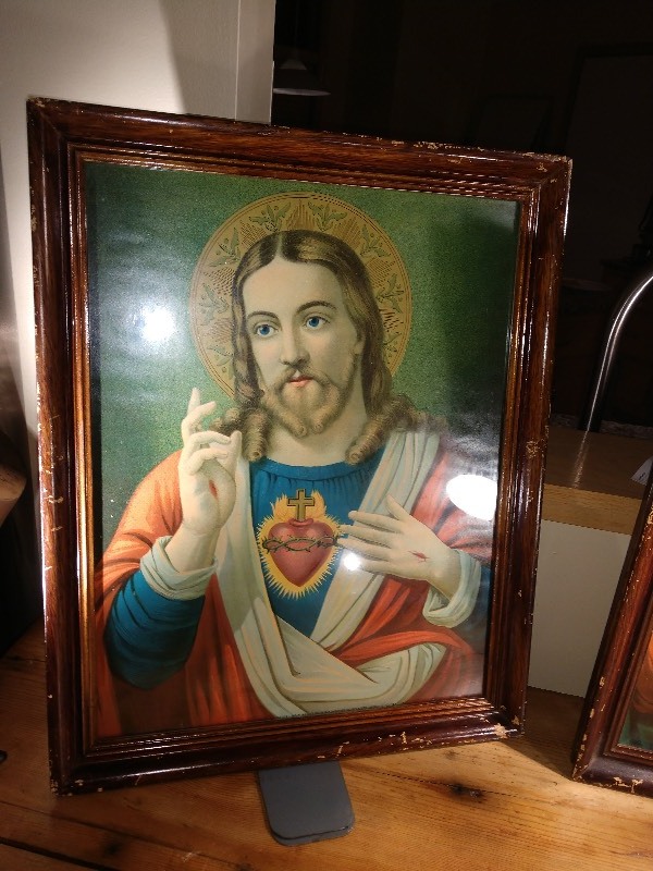 lot 3 image: Sacred Heart of Jesus Crowned w Thorns and the Immaculate Heart of Virgin Mary Pierced w Sword Framed Art