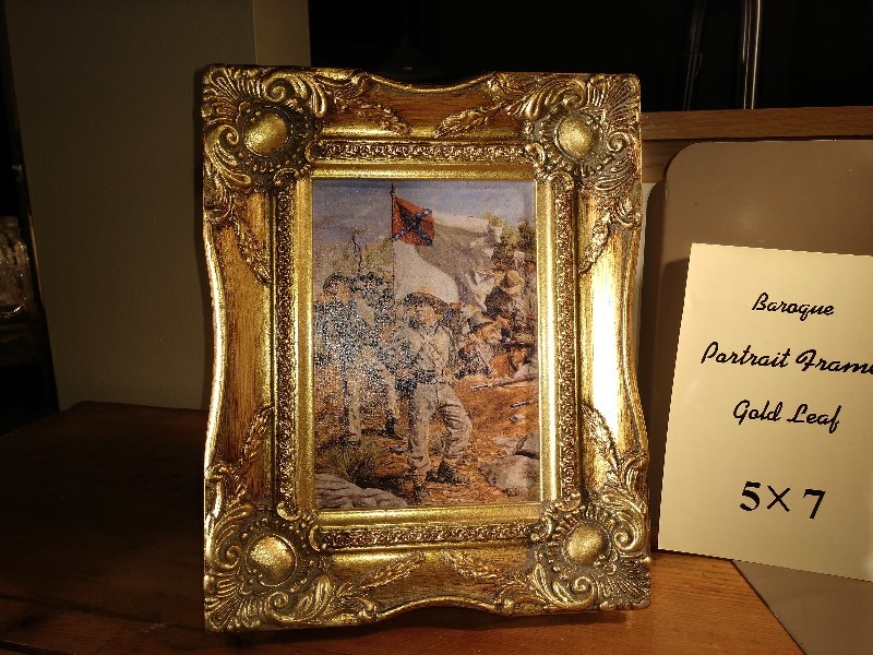 lot 14 image: Baroque Gold Leaf 5x7 Portrait Frames (2)