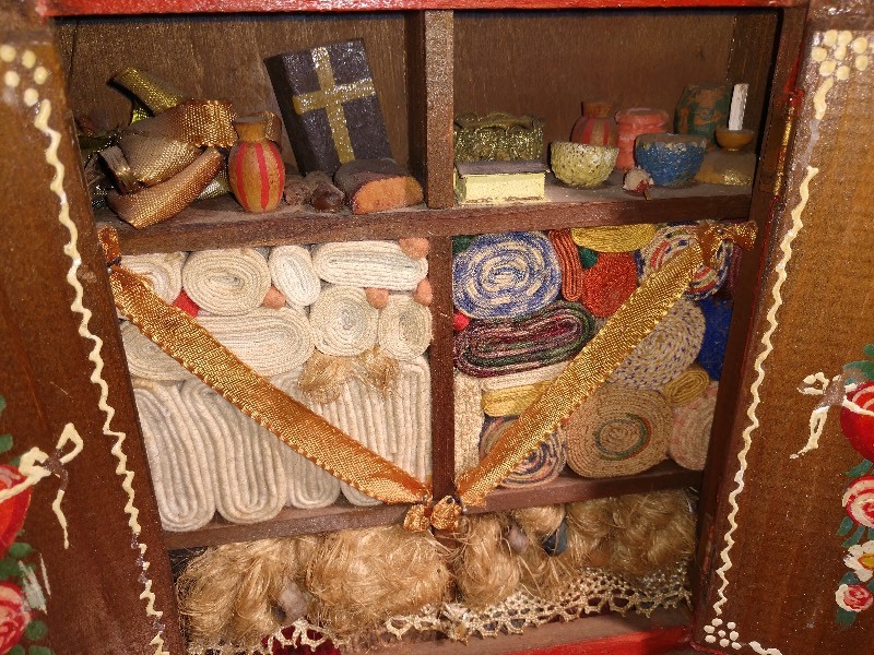 lot 18 image: Oriental Armoire Hand Painted Dollhouse Miniature