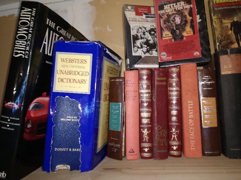 lot 51 image: Old Books and Mailbox