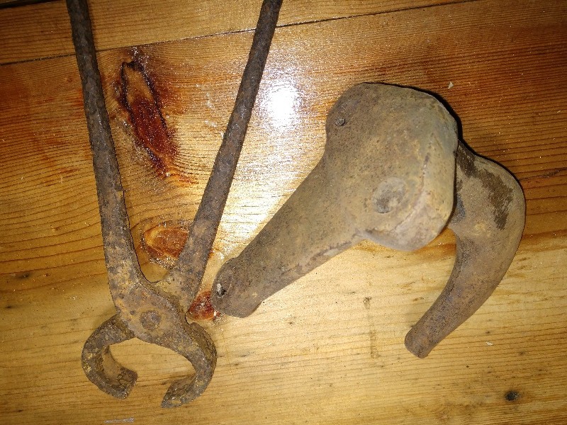 lot 64 image: Blacksmith Forged Clamp, Forged Tow Hook