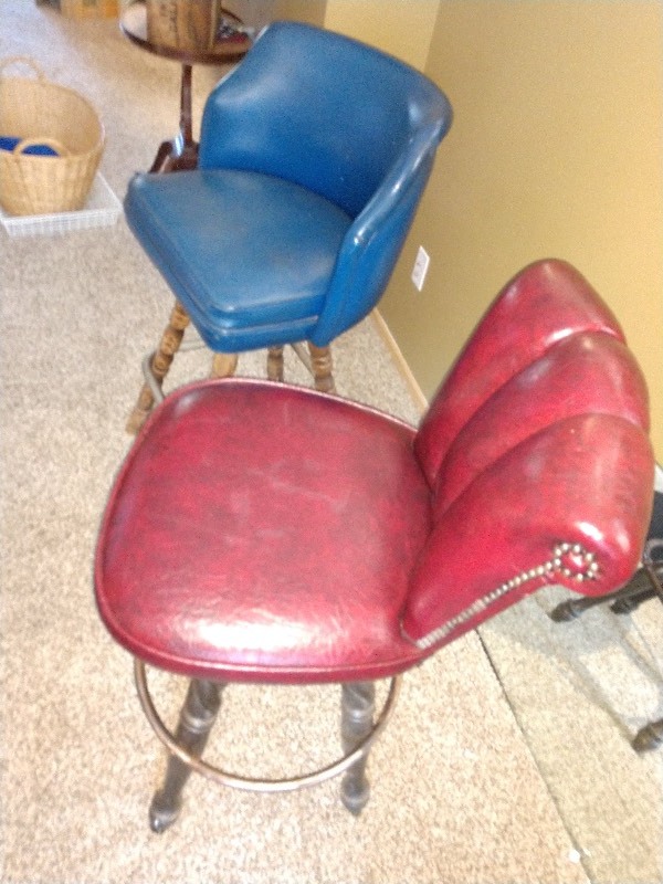 lot 84 image: Antique Swivel Bar Stools