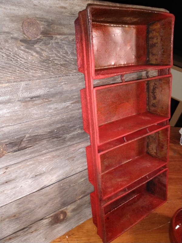 lot 91 image: Antique Wood Bowls and Antique Bread Loaf Pan