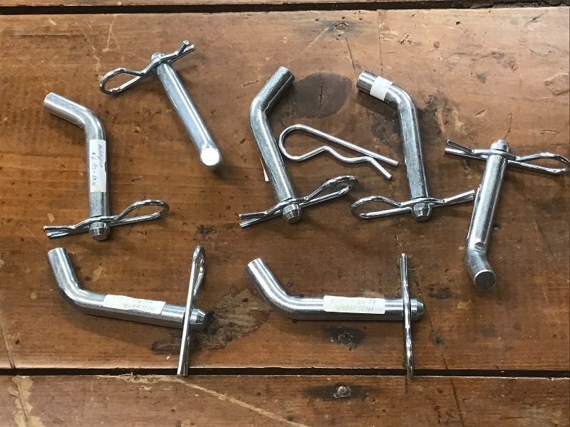 lot 38 image: Lot Of (7) New Reciever Hitch Pins ...