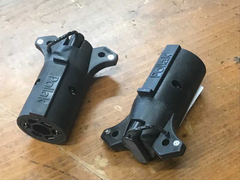 lot 41 image: (2) New 7-Blade To 4-Flat Trailer W...