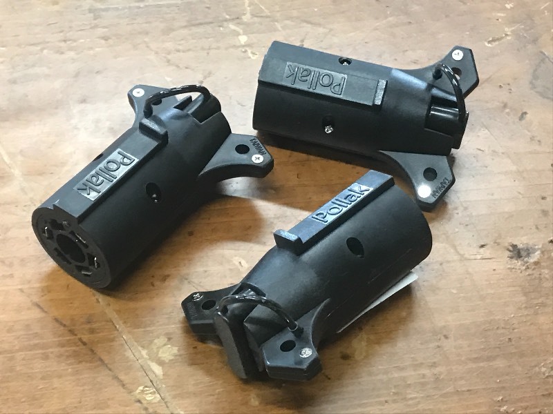 lot 42 image: (3) New 7-Blade To 4-Flat Trailer W...