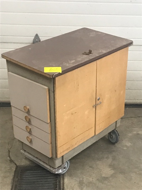 lot 60 image: Rolling Workstation Cabinet With (4...