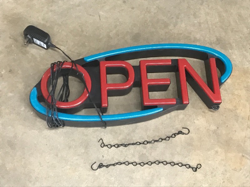 lot 67 image: 115Volt Lighted Open Sign With Ha...