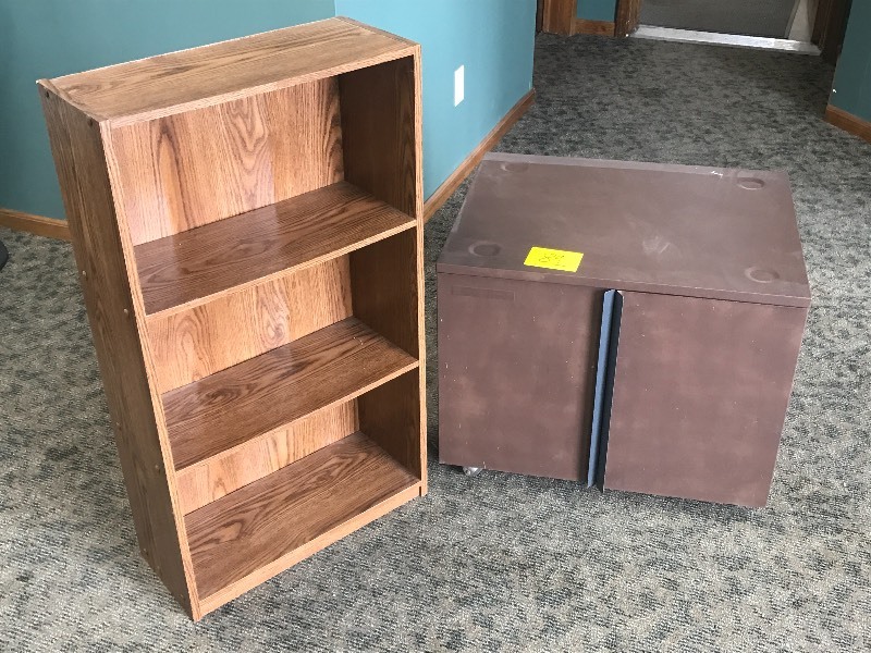 lot 89 image: Lot Of (1) Wooden Storage Shelf & (...