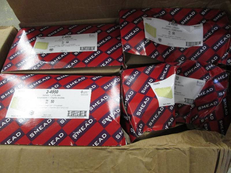 lot 43 image: Lot of 4 Boxes Smead File Jacket, R...