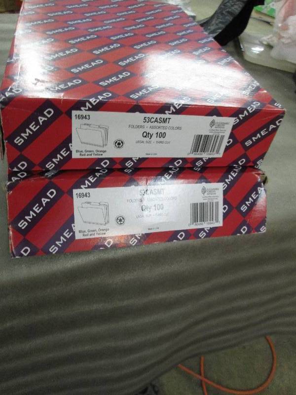 lot 123 image: Lot of 2 Boxes Smead File Folder, 1...