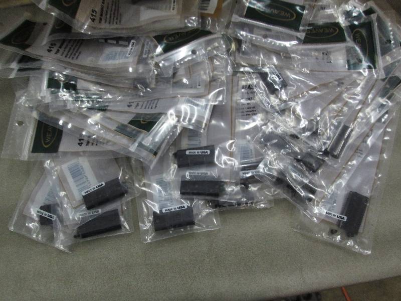 lot 192 image: XL Lot of Weaver Top Mount Base - #...