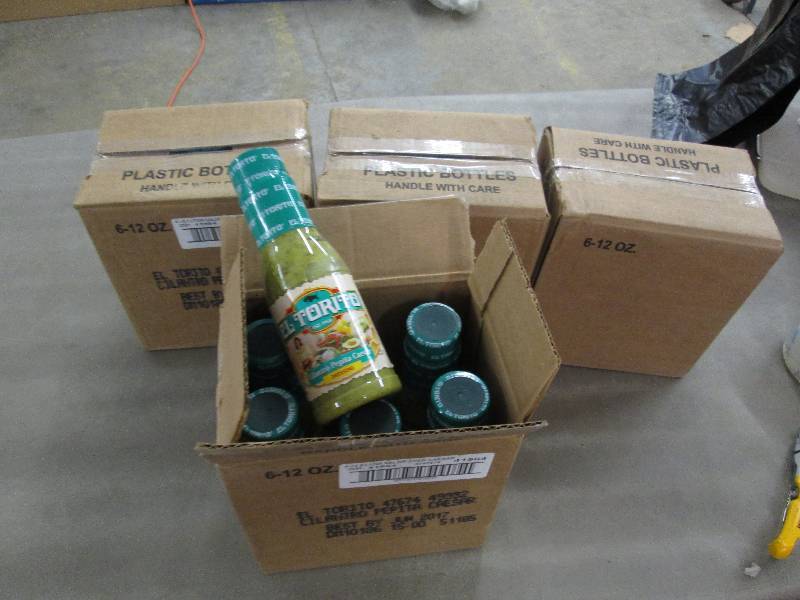 lot 196 image: Lot of 4 Boxes of 6-12 oz El Torito...