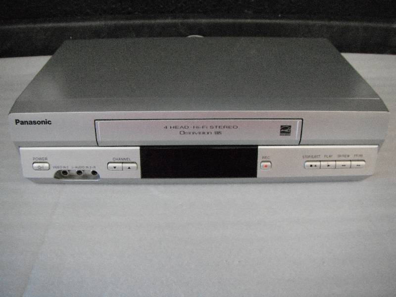lot 48 image: VHS Player