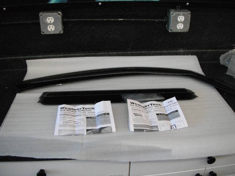 lot 58 image: Window Deflectors for Subaru Forester
