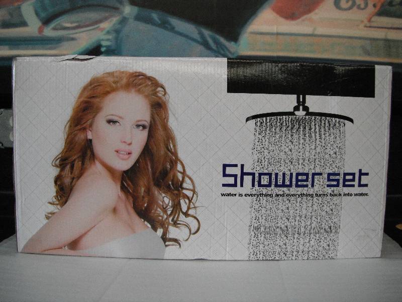 lot 99 image: Shower set
