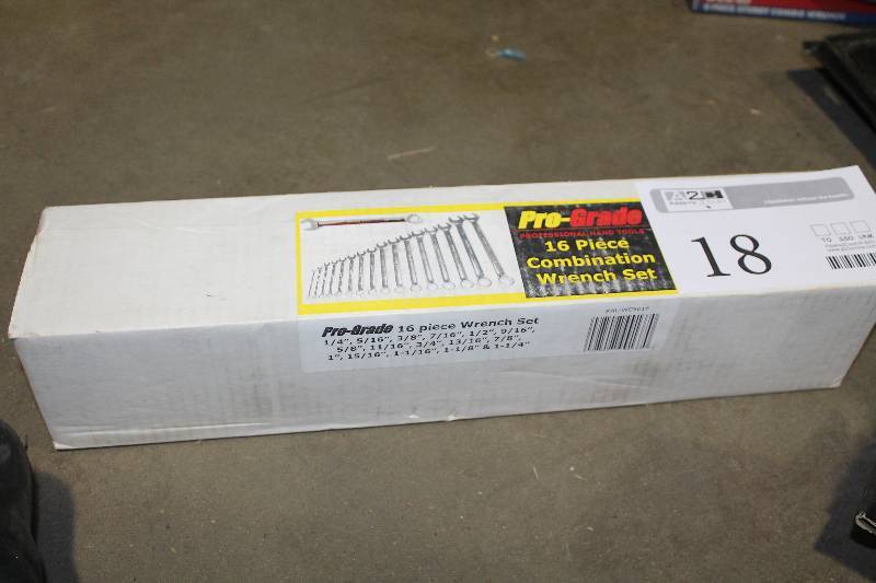 lot 18 image: Pro Grade Professional Hand Tools 16-Piece SAE Combination Wrench Set